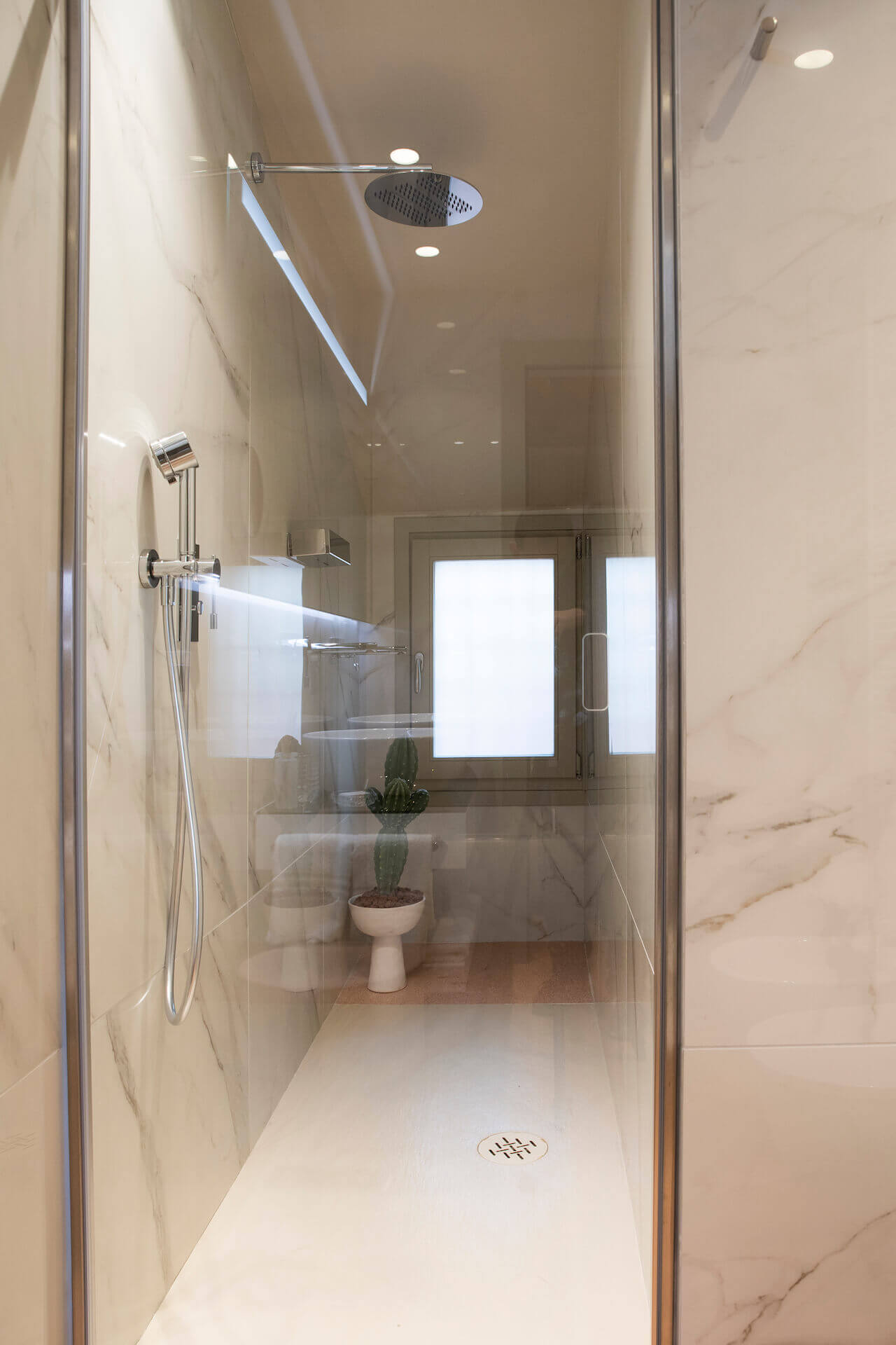 diamond-gardi-luxury-apartments-009