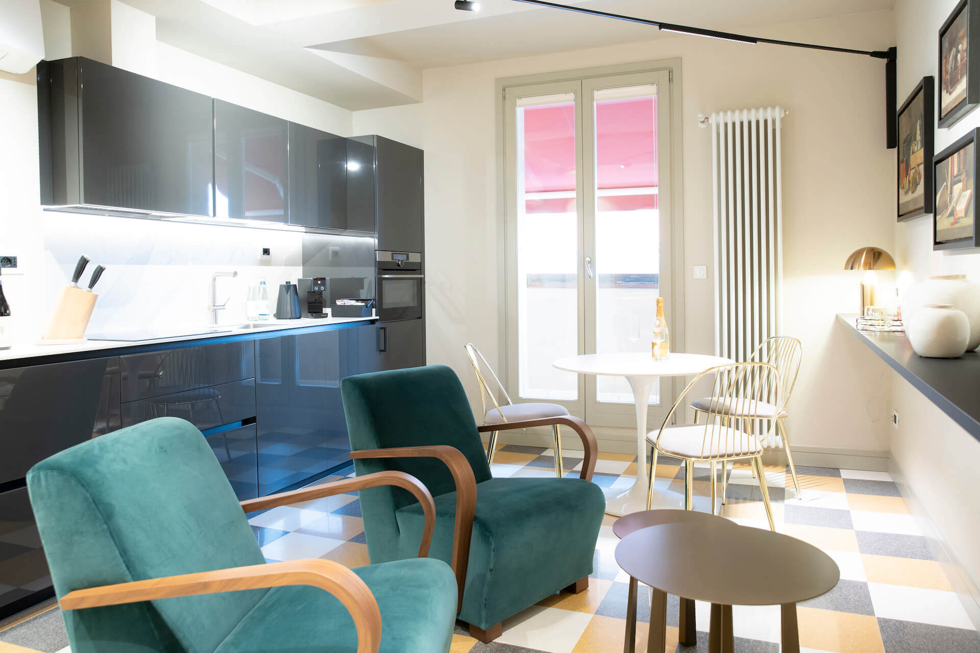 images/apartments/sapphire/sapphire-gardi-luxury-apartments-003.jpg