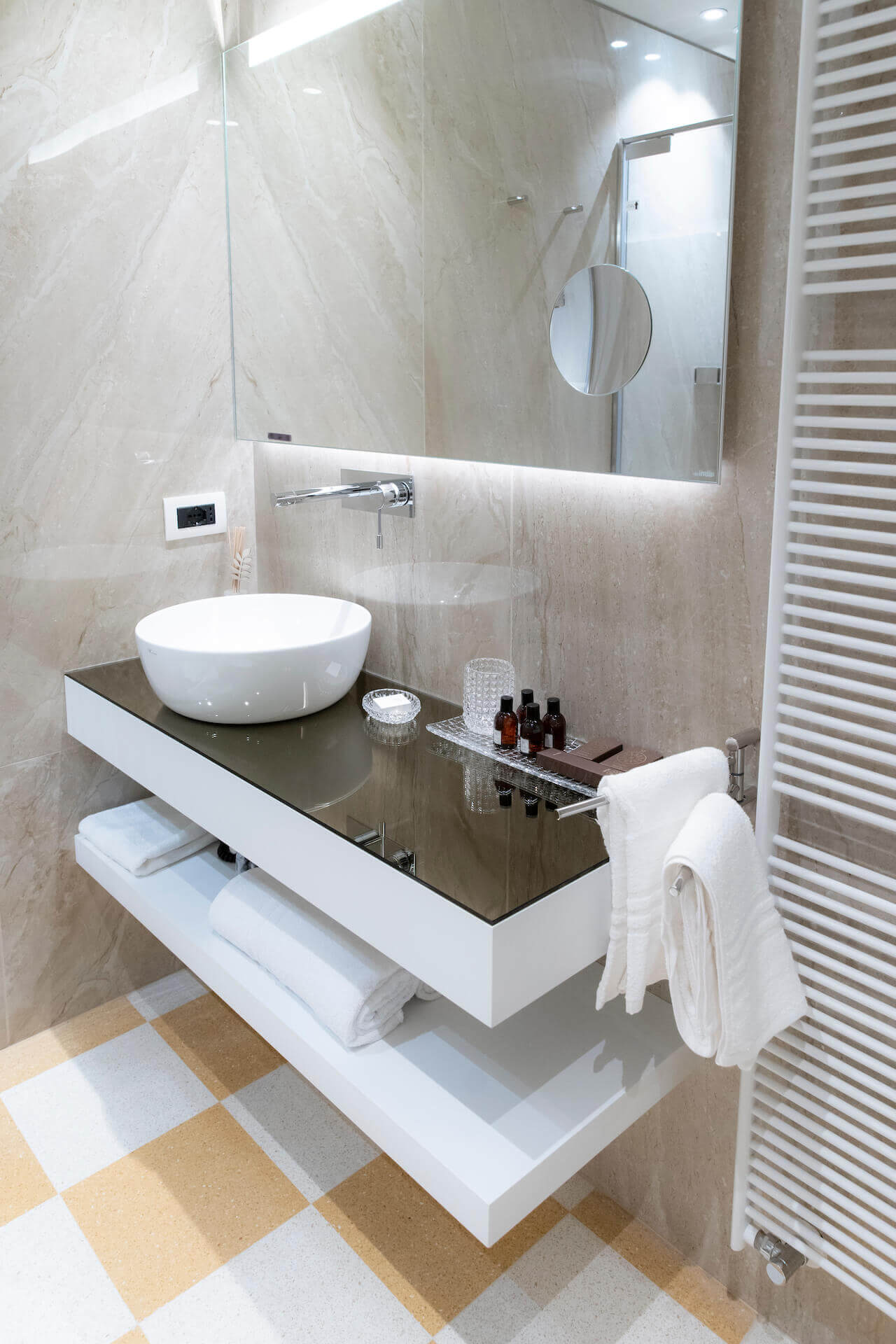 topaz gardi luxury apartment 008