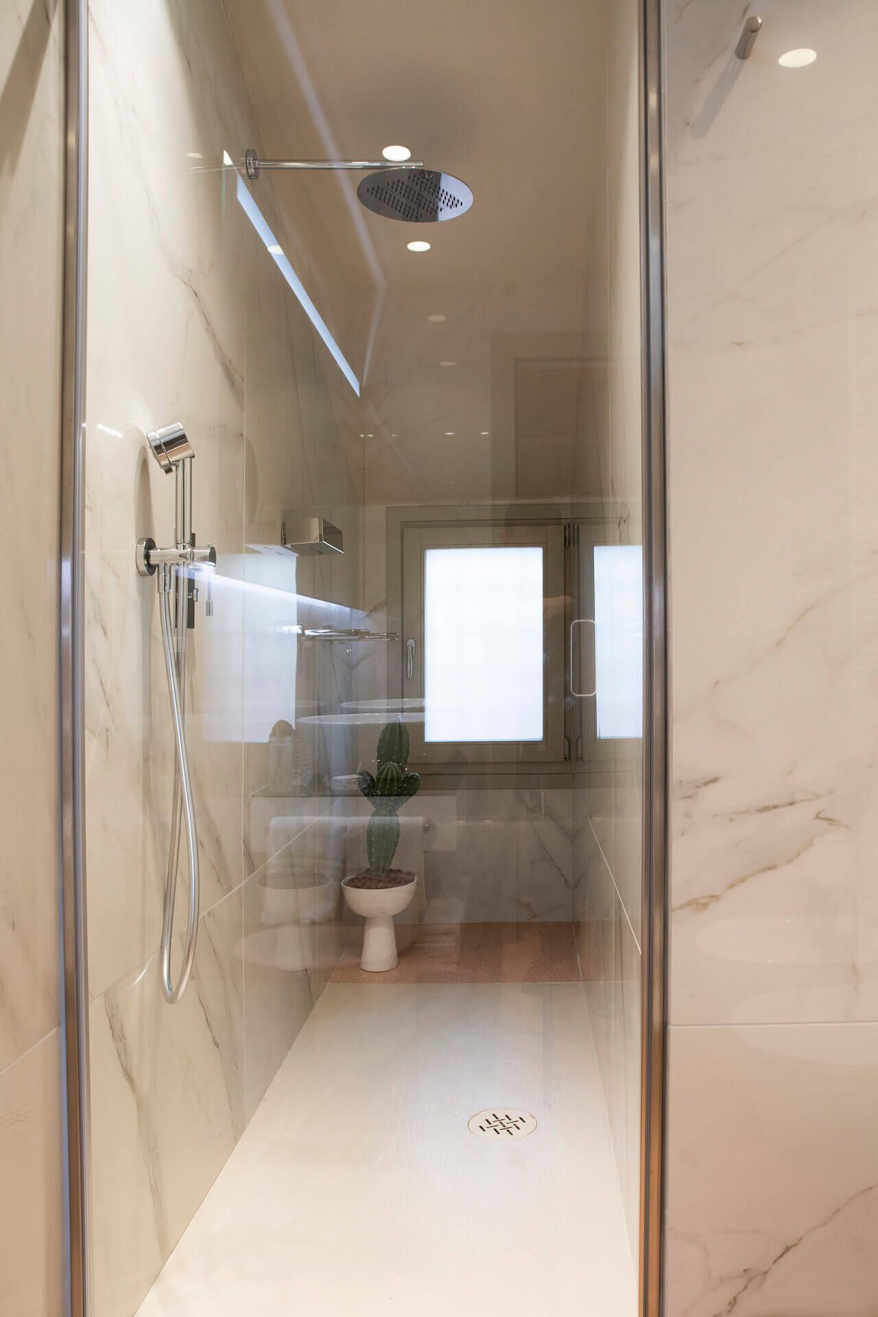 diamond-gardi-luxury-apartments-009